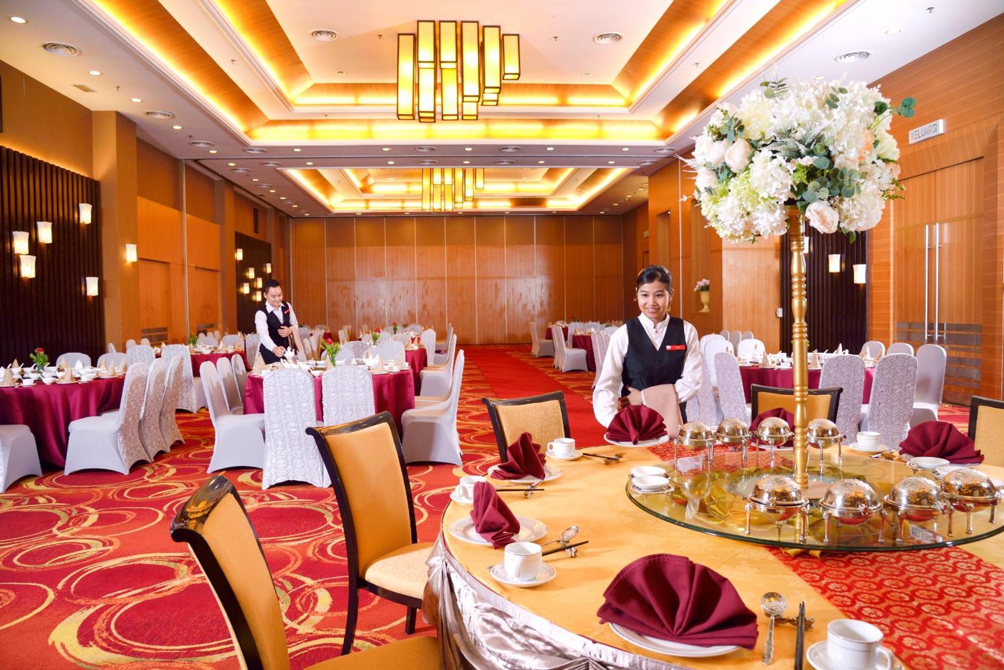 Hotel Grand Lexis Port Dickson Zewnętrze zdjęcie A banquet hall