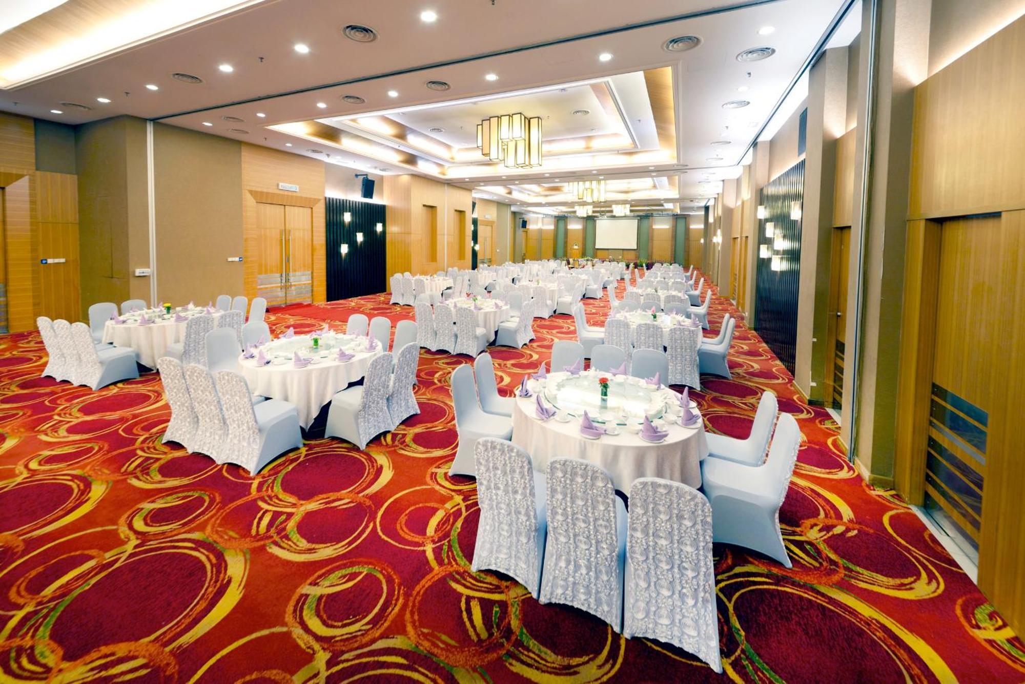 Hotel Grand Lexis Port Dickson Zewnętrze zdjęcie The ballroom of the hotel