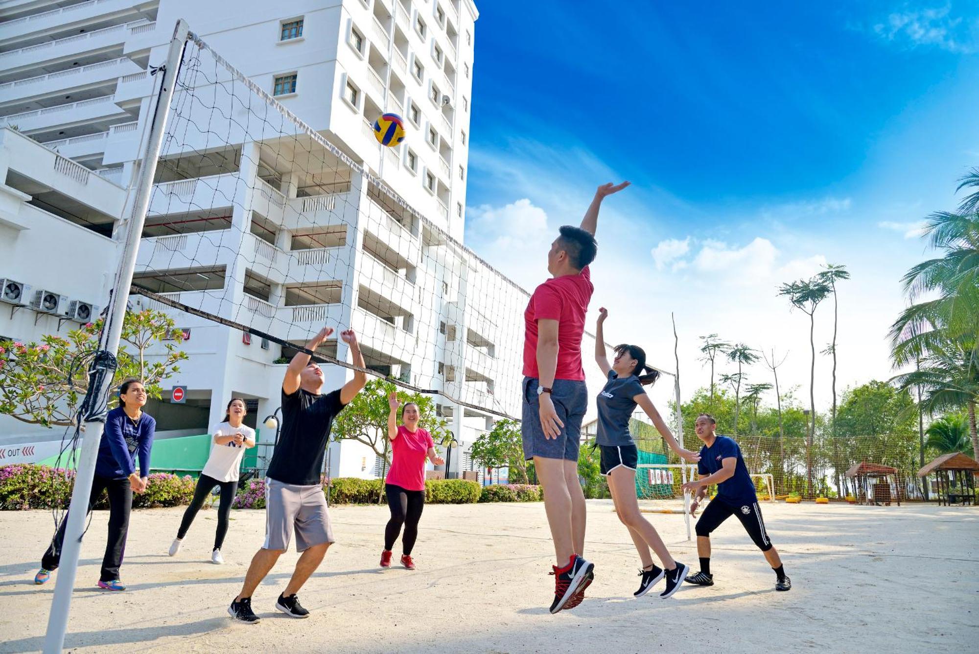 Hotel Grand Lexis Port Dickson Zewnętrze zdjęcie FNU Sports